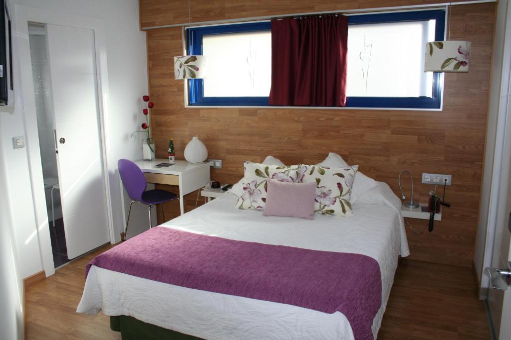 Hotel Fetiche Alojamiento Con Encanto Benidorm Værelse billede
