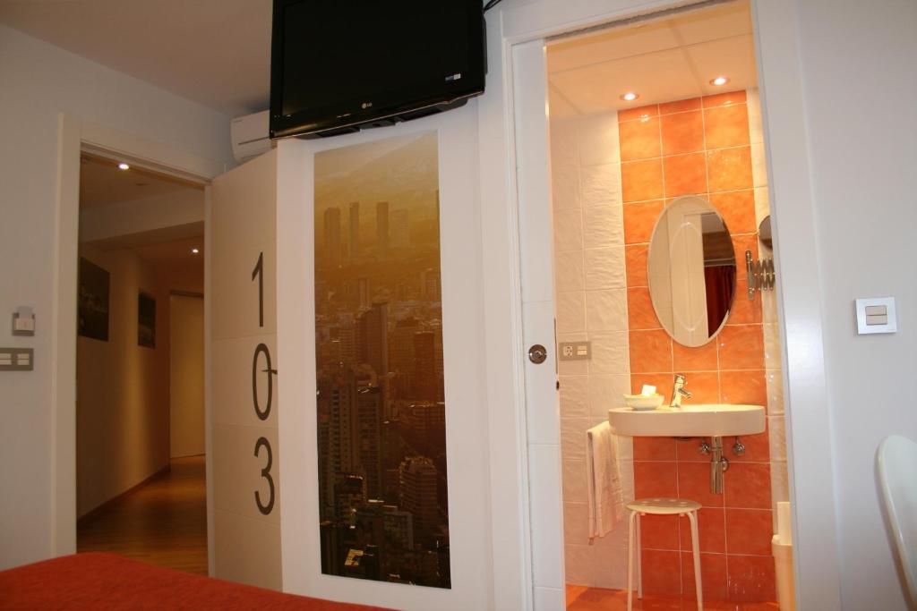 Hotel Fetiche Alojamiento Con Encanto Benidorm Værelse billede